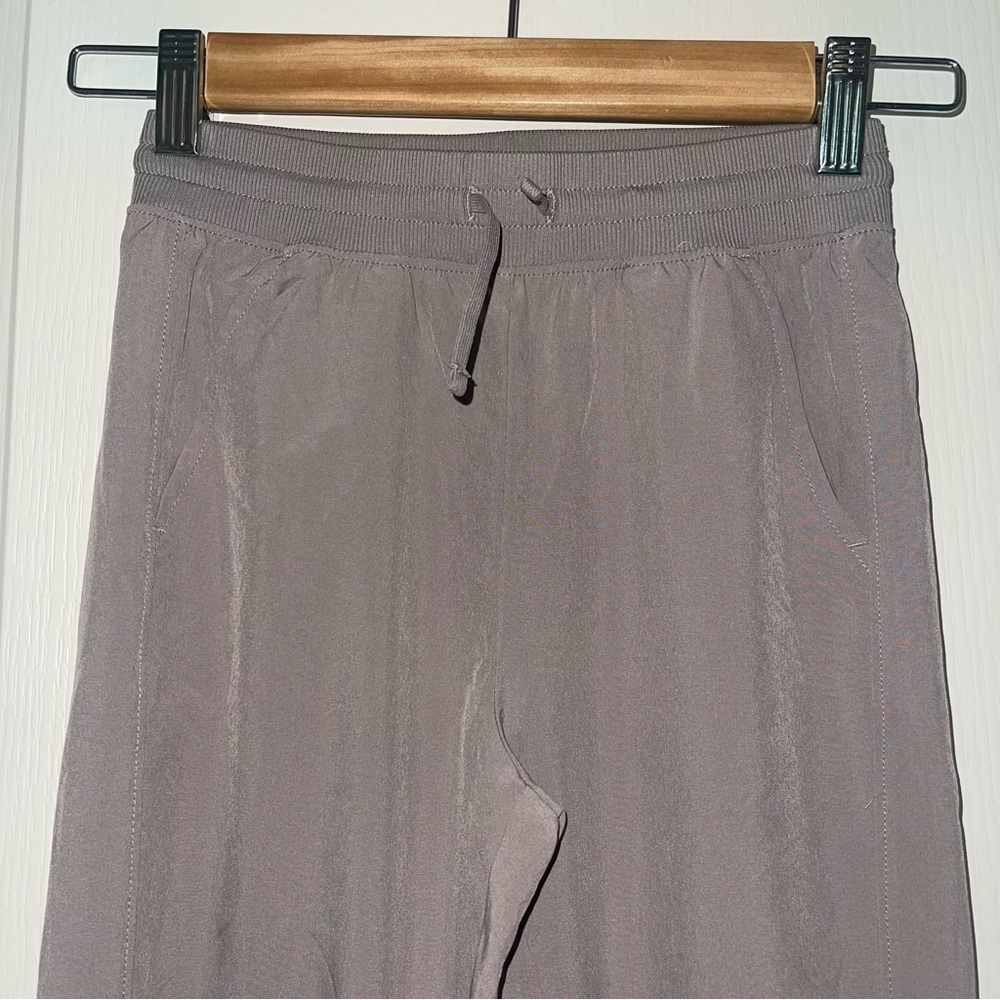 Zella Girl Lightweight Sweatpants Pockets Size S (7/8)